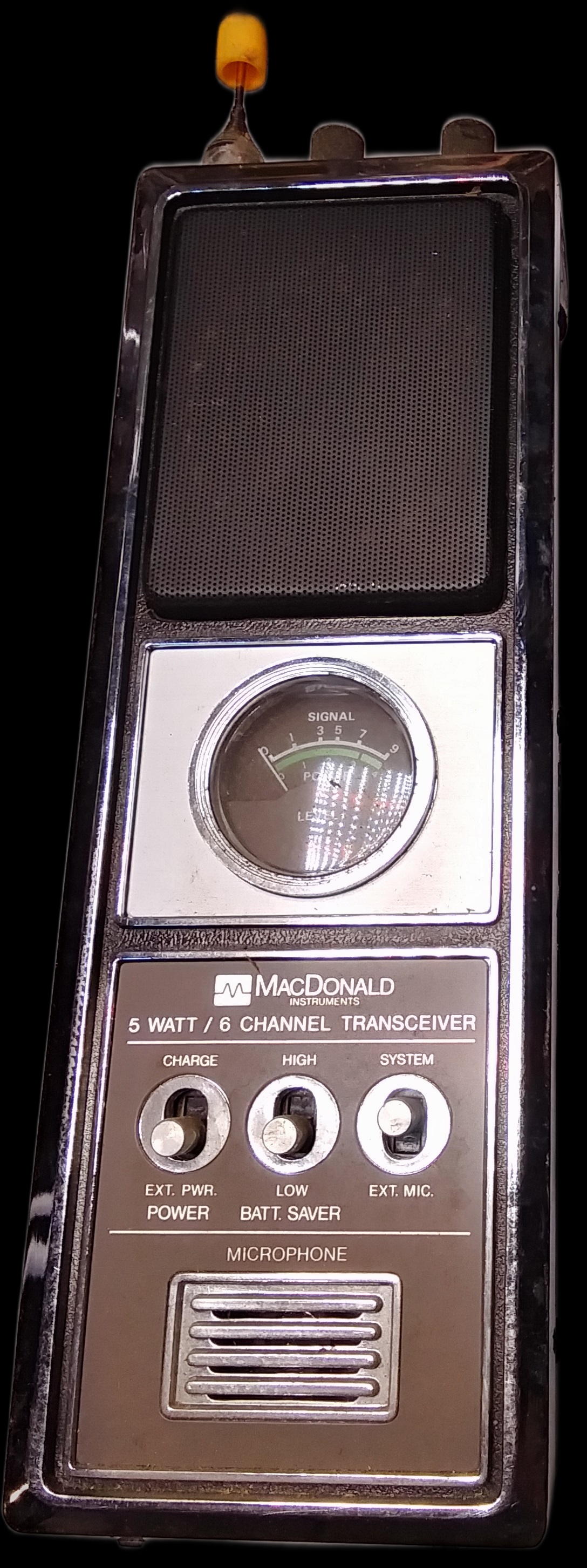 Macdonald Instruments 5W6CH 02 walkie-talkie