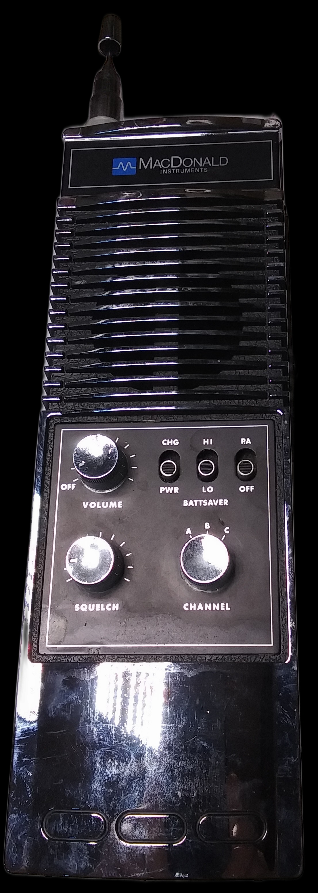 Macdonaldinstruments Unknown walkie-talkie