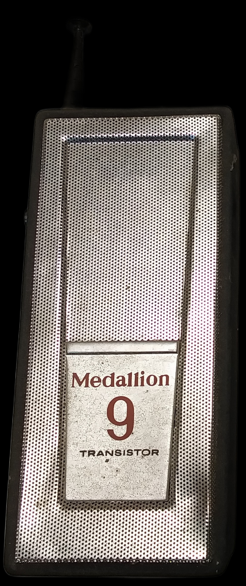 Medallion 9Transistor Unknown 01 walkie-talkie