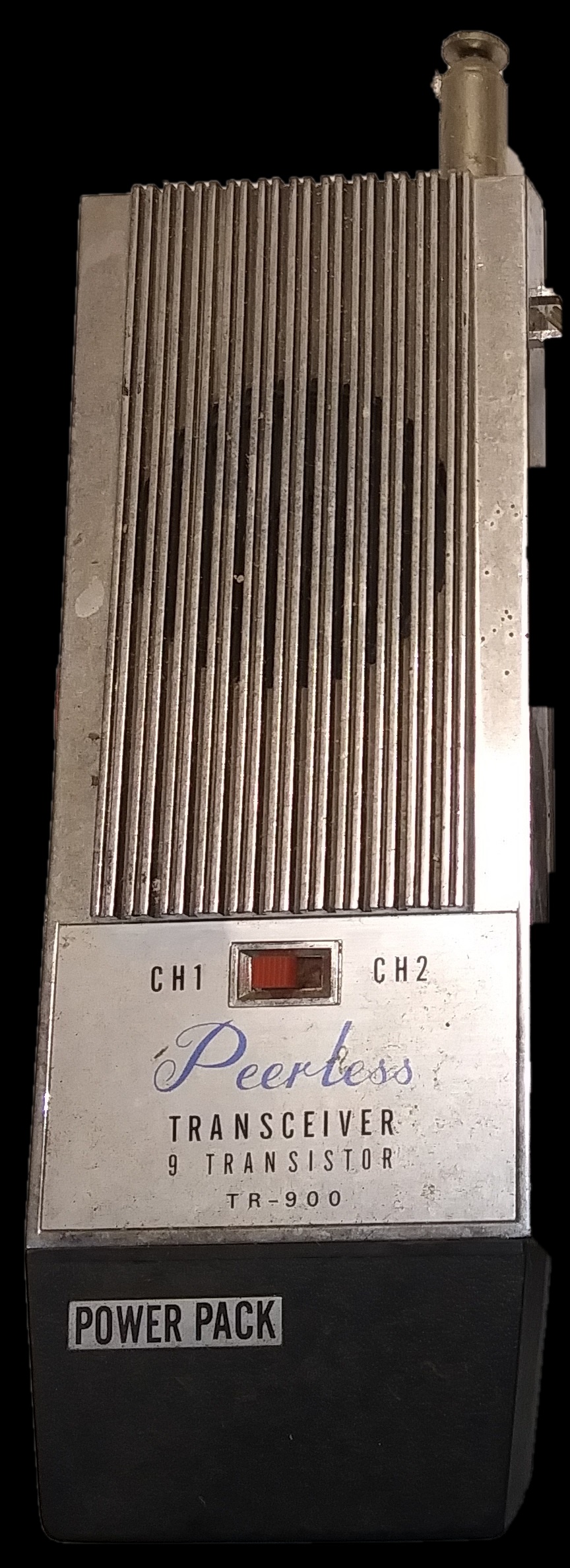 Peerless TR 900 walkie-talkie