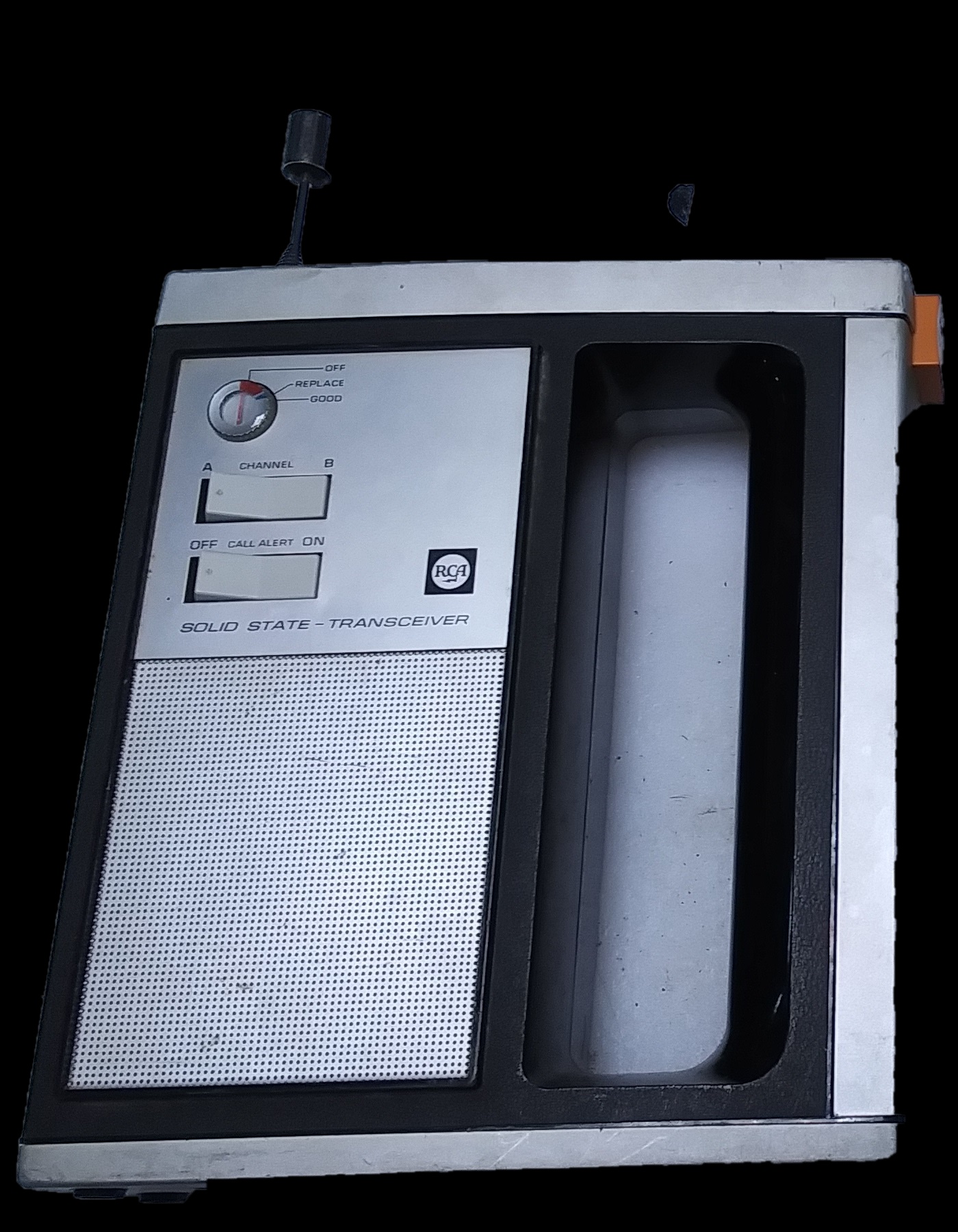 RCA Solidstatetransceiver  2  walkie-talkie