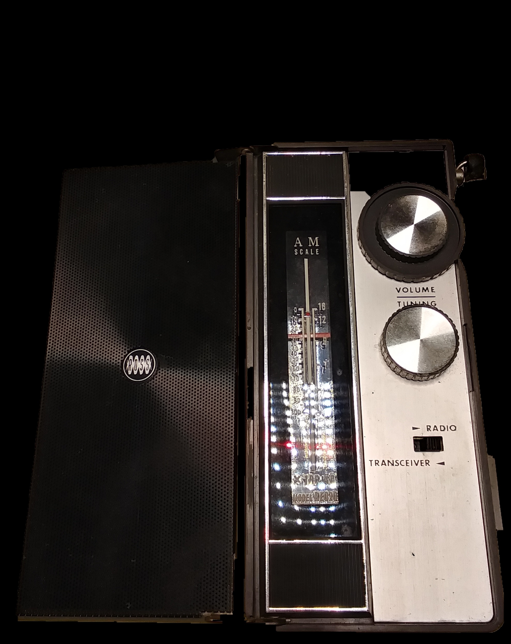 Ross REO2D walkie-talkie