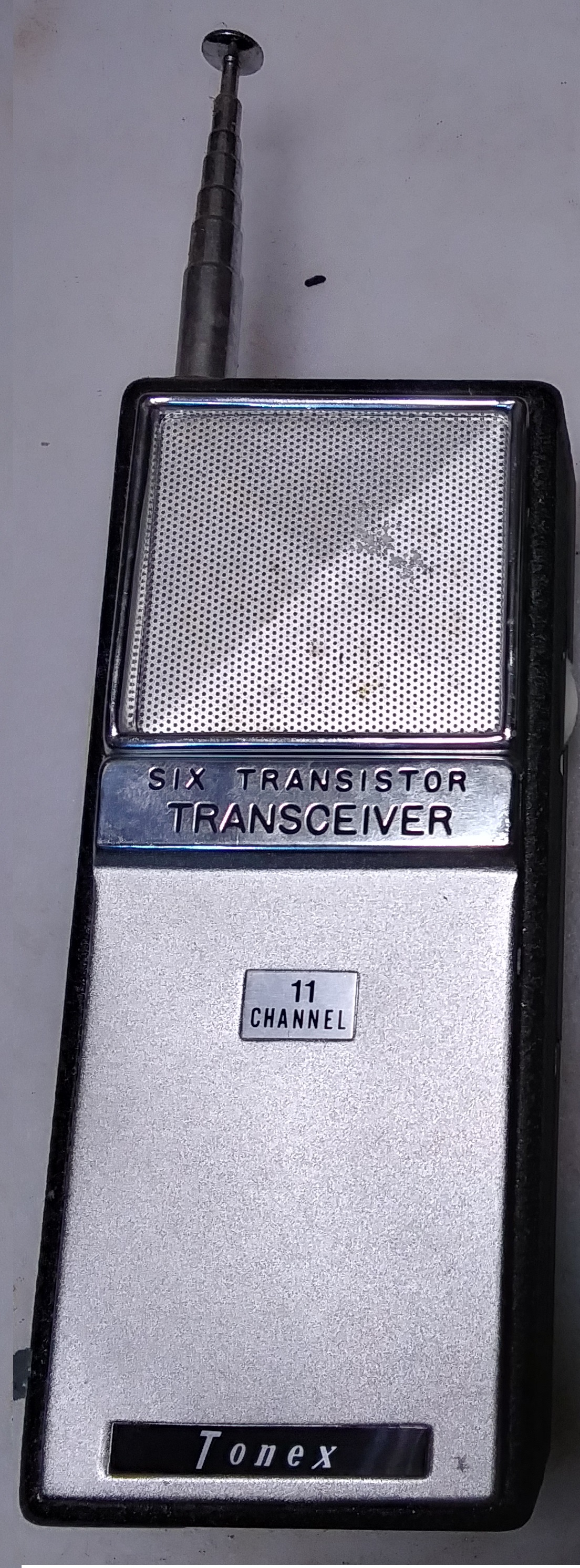 Tonex STR 602 walkie-talkie